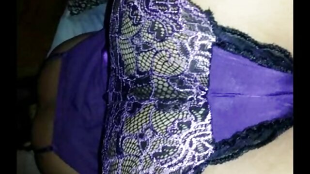 جودة عالية : امرأة سوداء الشعر هو إعطاء سكس اجنبي مع عربي ضربة وظيفة لشريكها وأكثر من ذلك بكثير فيديو سكس